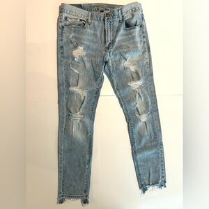 American Eagle Outfitters Light Wash Ripped Men’s Skinny Jeans